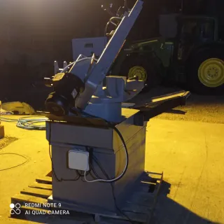 Sierra de cinta para metal trifásica