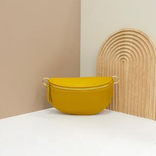 Bolso riñonera piel amarillo 1610