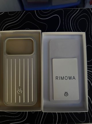 Funda iPhone 17 Pro Max RIMOWA