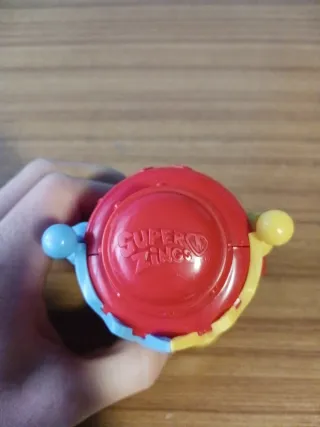 Máquina Kazoom SuperThings