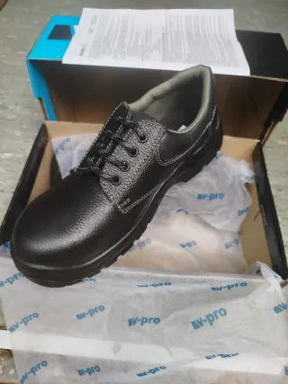 Zapatos de seguridad AV-pro negros