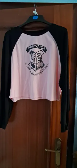 Camiseta Hogwarts Manga Larga Talla L