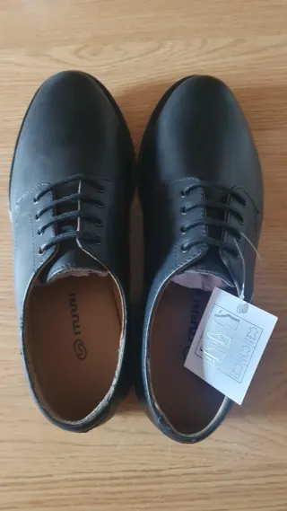 Zapatos cordones negros T/38