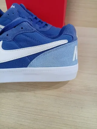 Nike NSW Tempo Trainer Blu/Bianco Tg 40.5