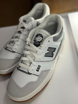 New Balance BB550ESC Unisex Gris Blanco