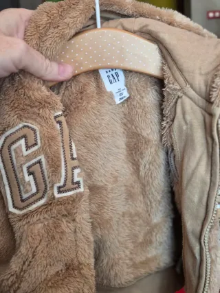 Osito polar bebé Gap