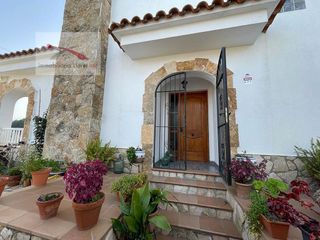 Chalet en venta en Sta. Clotilde - Fenals en Lloret de Mar