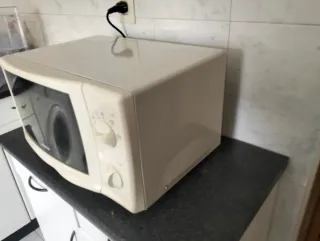 Microondas Ufesa Blanco