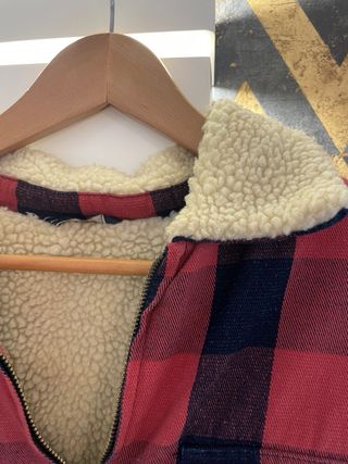 Chaqueta cuadros Zara forro polar