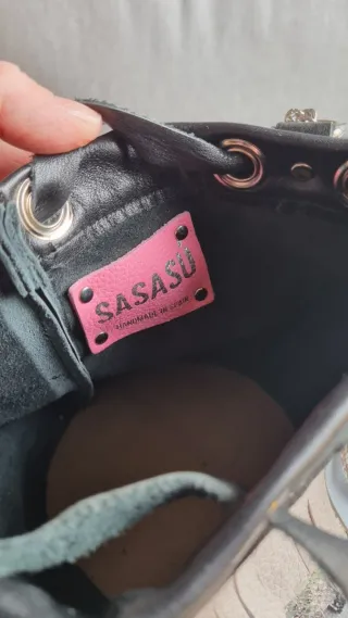 Bolso de piel Sasasu con flecos