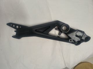 Supporto Pedana Destra Originale Ducati 82411191AB