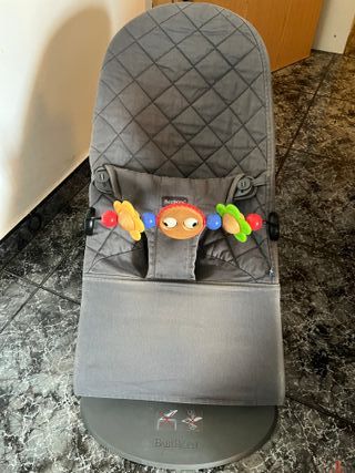 Hamaca BabyBjörn con juguete