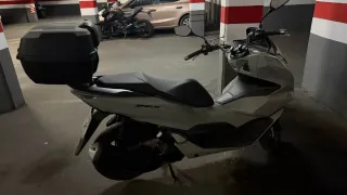 Honda PCX 125cc Maxiscooter Buenas condiciones