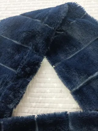 Fular terciopelo azul marino supersuave
