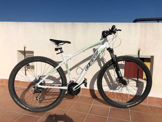 Bicicleta OTTE W901 Talla L Ruedas 29 Blanca