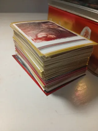 Caja Metálica Harry Potter y Cromos Panini