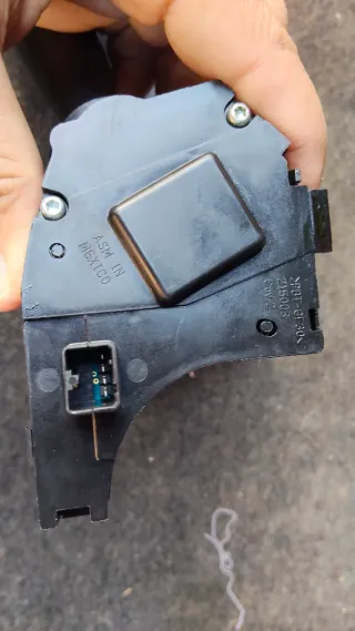 Interruptor de  Faros Dodge Avenger