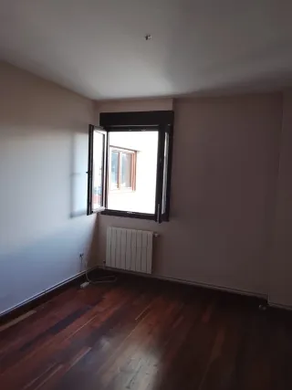 Pintura y lucidos de superficies quitada de gotelé