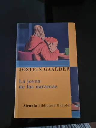 La joven de las naranjas (Las Tres Edades / Bib...