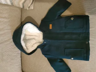 Casaco de bebé menino com capuz