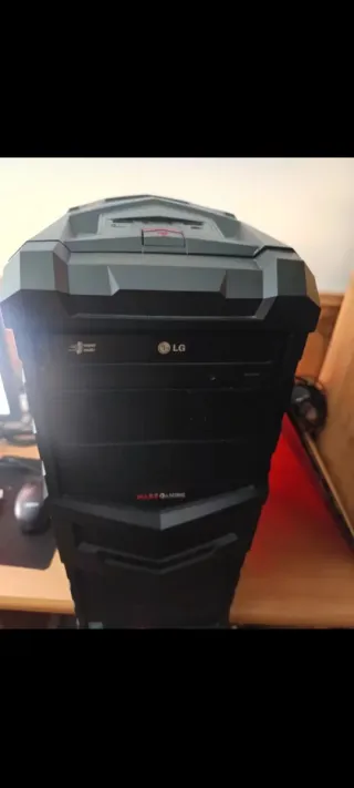 PC GAMING (regalo teclado y ratón gaming)