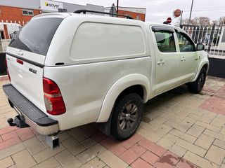 Toyota Hilux 2.5 D-4D 144cv 2016