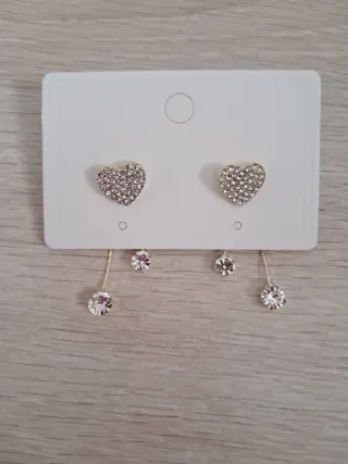 Pulsera y pendientes de corazón