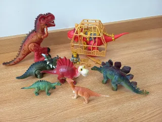 Conjunto de 7 dinosaurios de juguete