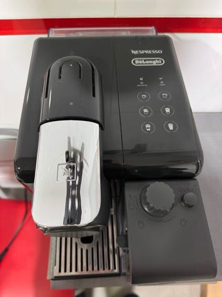 Cafetera Nespresso DeLonghi Cápsulas