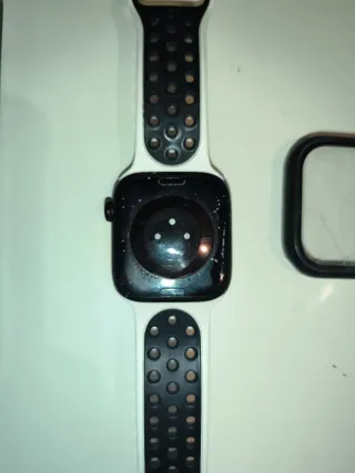 Precio negociable Pack iPhone 15 + Apple Watch S1