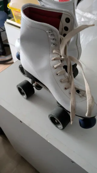 Patines Boomerang Clásicos Blancos