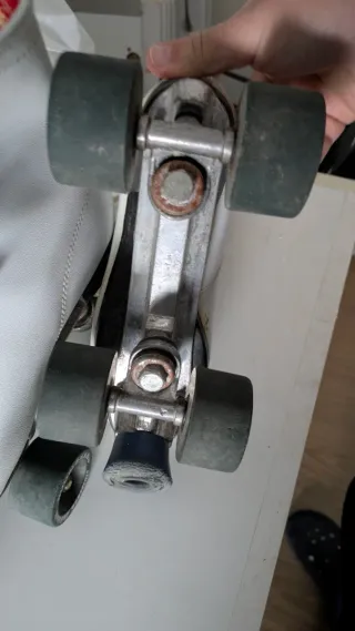 Patines Boomerang Clásicos Blancos
