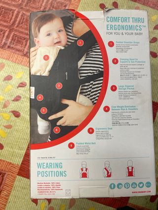 Mochila Ergobaby Negra y Beige caja