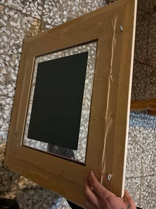 Cuadro decorativo con marco dorado y espejo