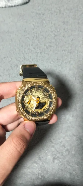 Reloj Casio G-Shock Dorado