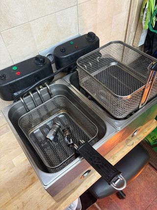 Freidora industrial doble eléctrica