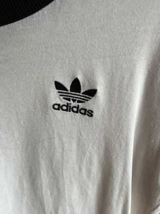 Camiseta Adidas Originals Blanca y Negra Talla XS