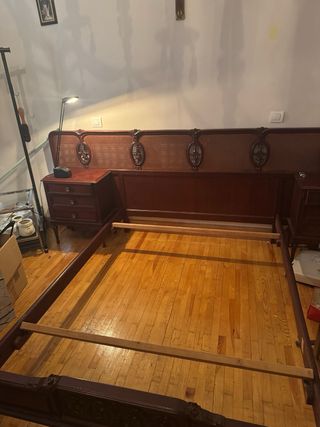 Dormitorio madera maciza comoda armario mesillas y