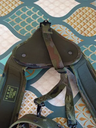 Correaje Ejército de Tierra. Ajustable con ebilla