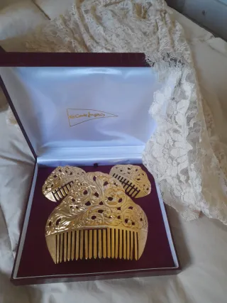 Traje de Fallera Negro y Dorado, completo.