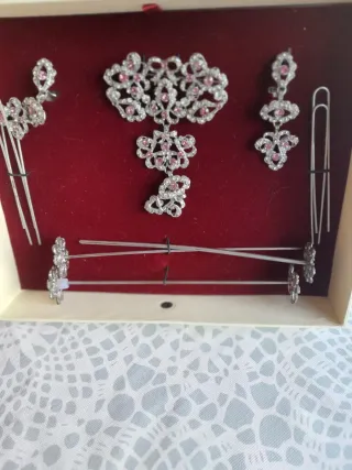 Traje de Fallera Negro y Dorado, completo.