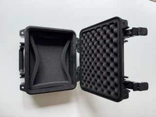 Maleta Peli 1200 rígida con espuma