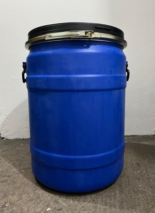 Bidón de plástico de 120L