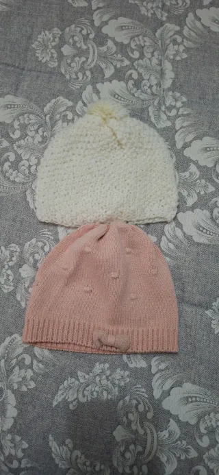 Set 2 cappellini bimba rosa e bianco