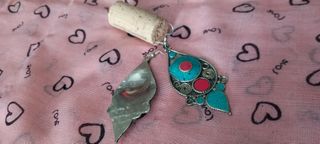 Pendientes largos turquesa y rojo