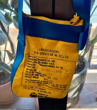 Bandolera Bag To Life de chaleco salvavidas