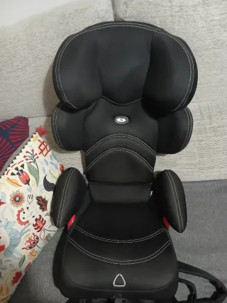 Takata GRUPO 3 DE 15 A 36 KG