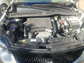 Peugeot 2008 2021