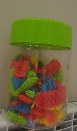 Juguete de construcción infantil. Juguettos. Mb es