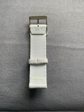 Correa reloj Nomos tela gris claro 18mm.